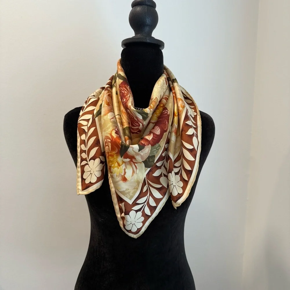 Authentic GUCCI Floral Silk Scarf in Cream and Brown